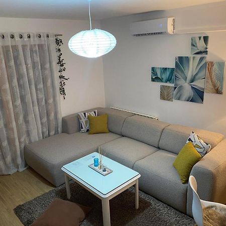 Route 68 Apartment ซาราเยโว ภายนอก รูปภาพ