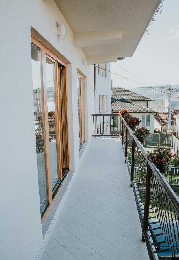Route 68 Apartment ซาราเยโว ภายนอก รูปภาพ