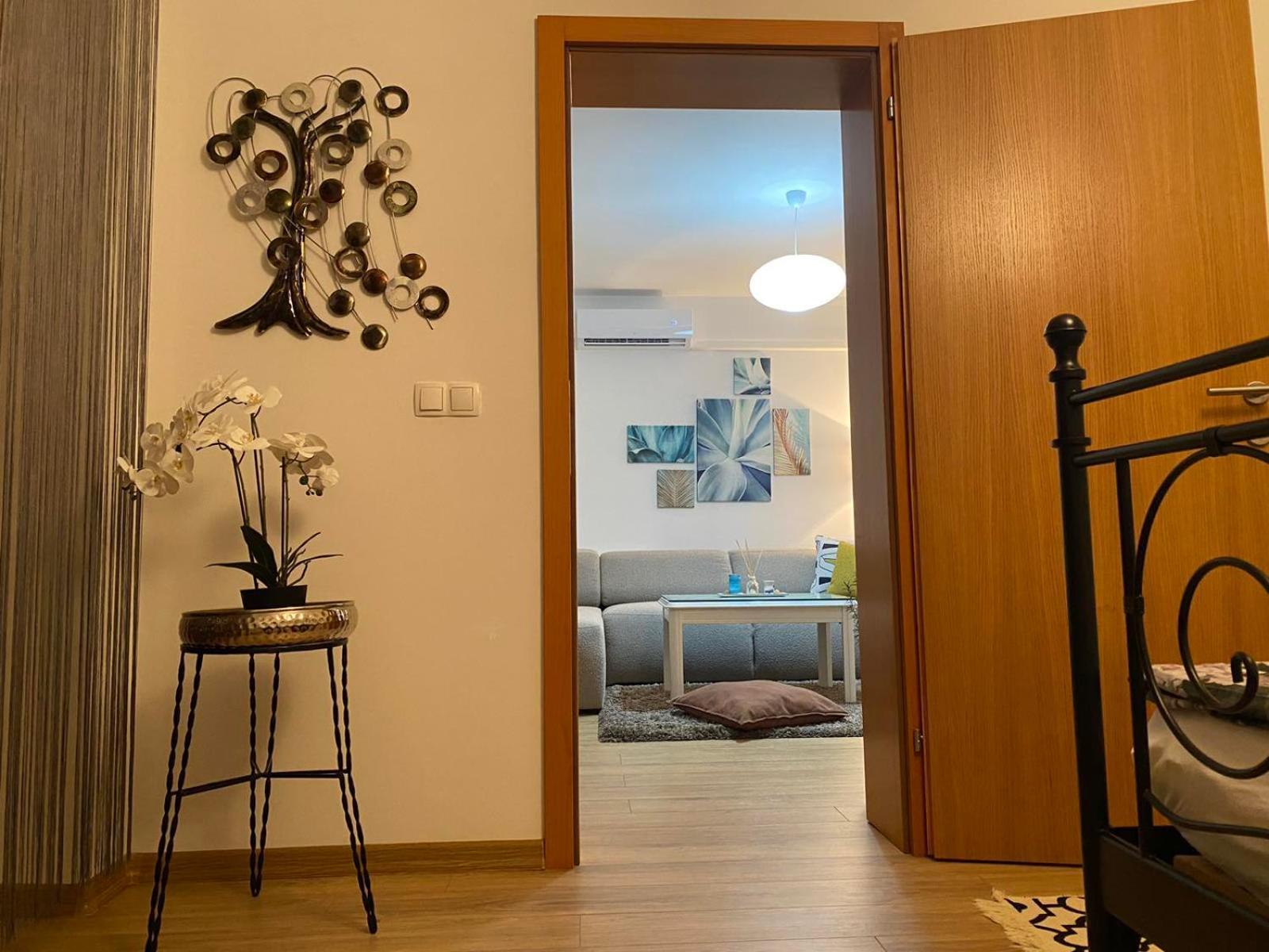 Route 68 Apartment ซาราเยโว ภายนอก รูปภาพ